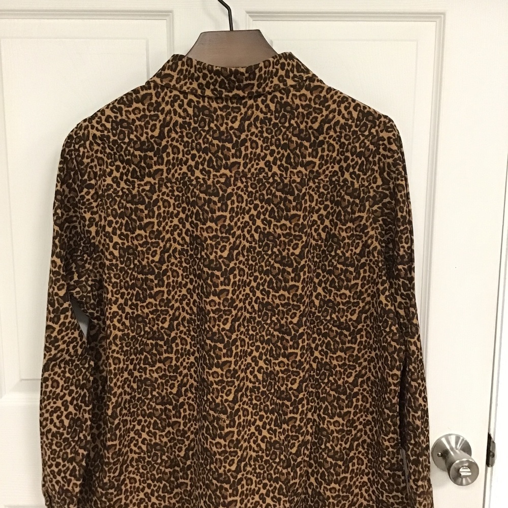 Blouse - Picture 2 of 3